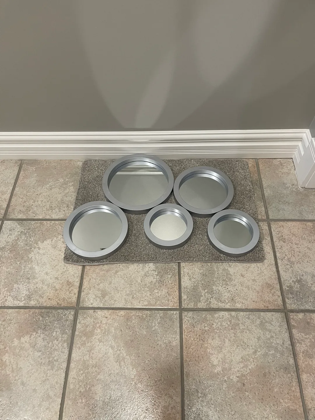 REDUCED - Set of 5 NEW Round Silver Mirrors image indicator(2)