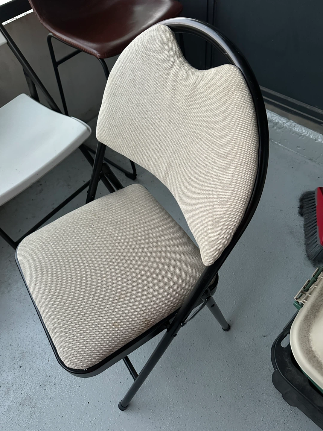 Folding Chair - Beige Fabric Seat - photo 3