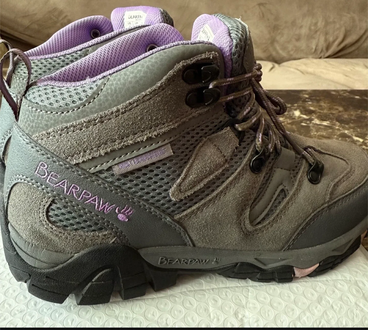 Bear Paw Woman Boots size 7 image indicator(4)