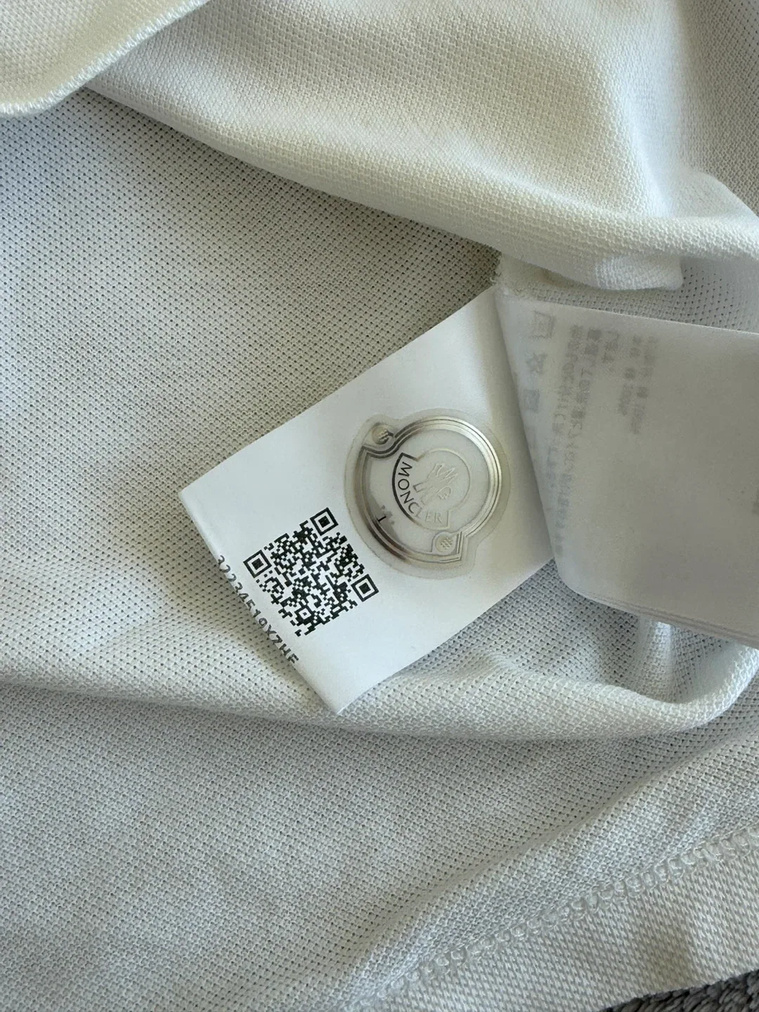 Moncler Stripe-Sleeve Cotton-Piqué Polo Shirt Men image indicator(5)