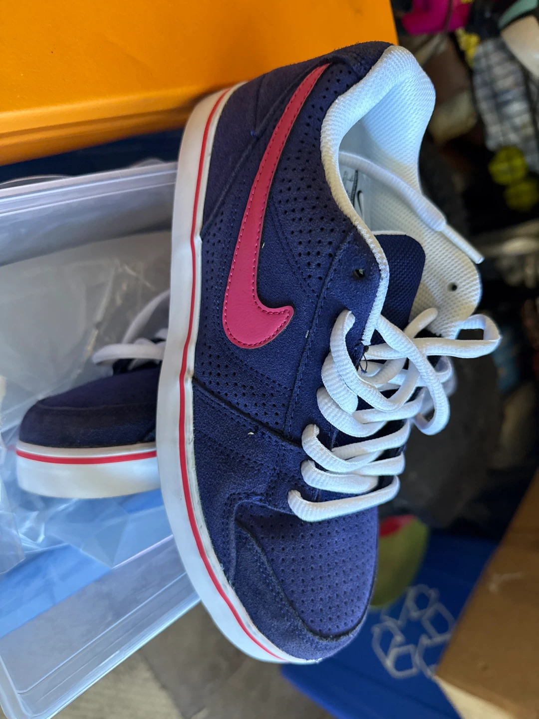 Nike Navy & Pink Skate Shoes - Size 4.5 US - photo 2