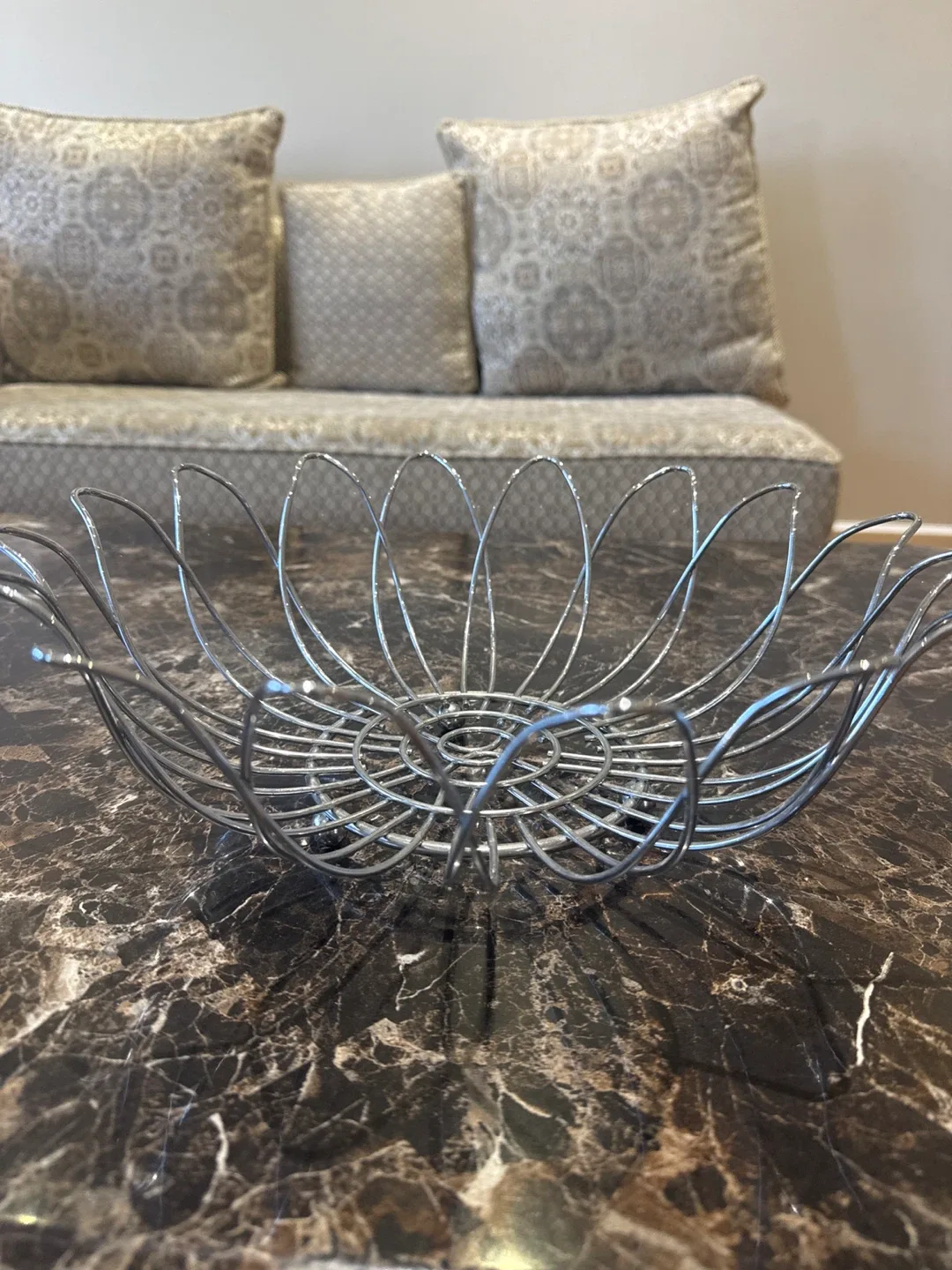 Silver Metal Wire Fruit Bowl thumbnail