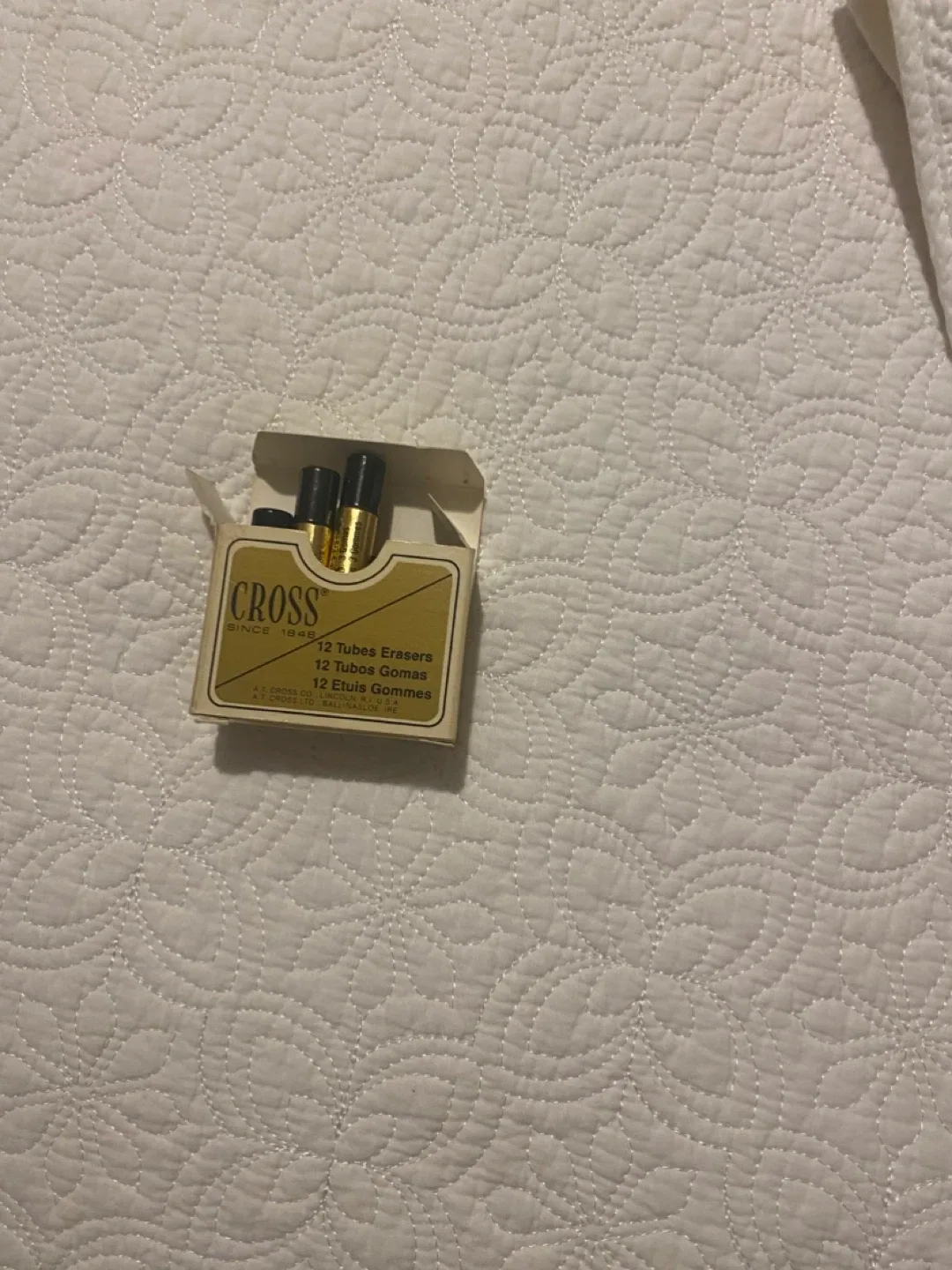 Cross 12 Tubes Erasers image indicator(3)