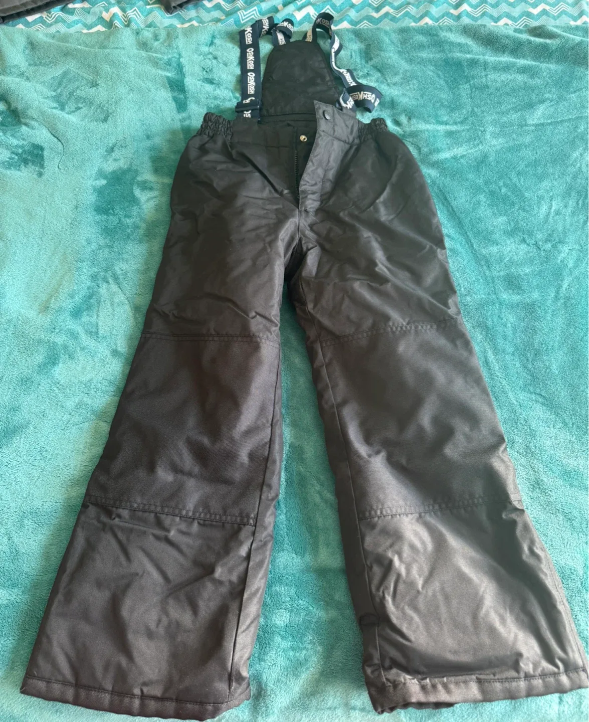OshKosh B'gosh Black Snow Pants size 8 thumbnail