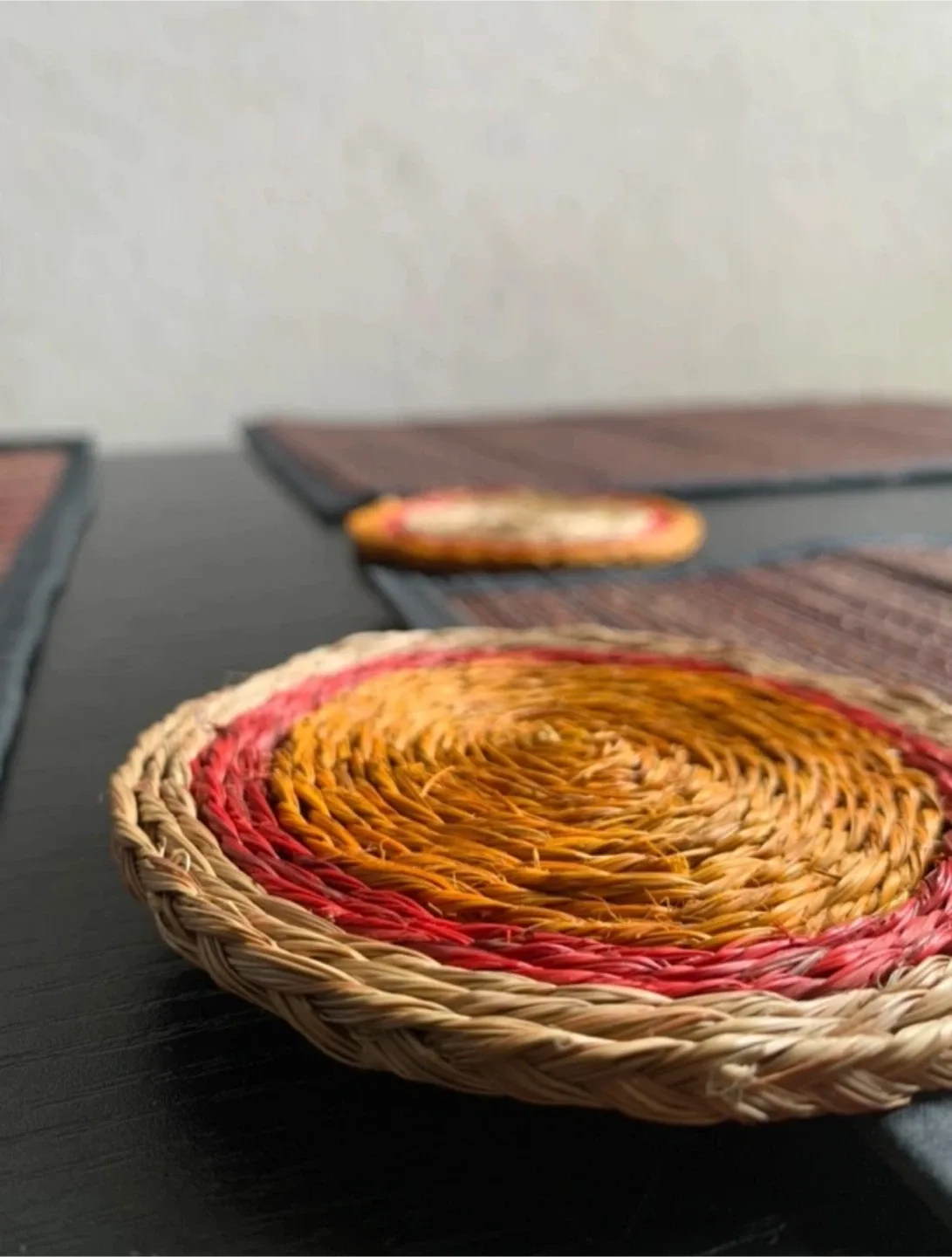 Woven Placemats + Coaster Set image indicator(4)