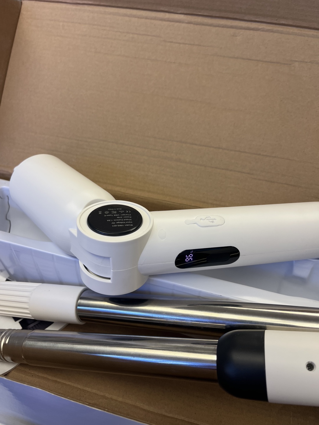 Electric Spin Scrubber with Extendable Handle - photo 4