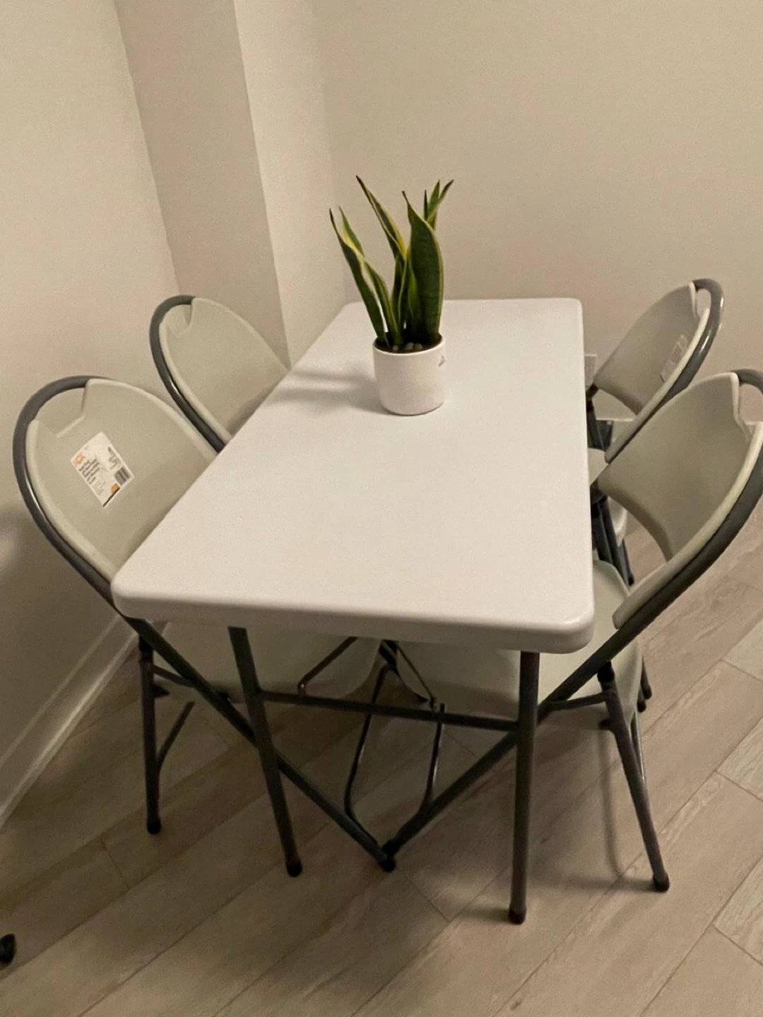 Lifetime Folding Table & 4 Chairs Set - photo 2
