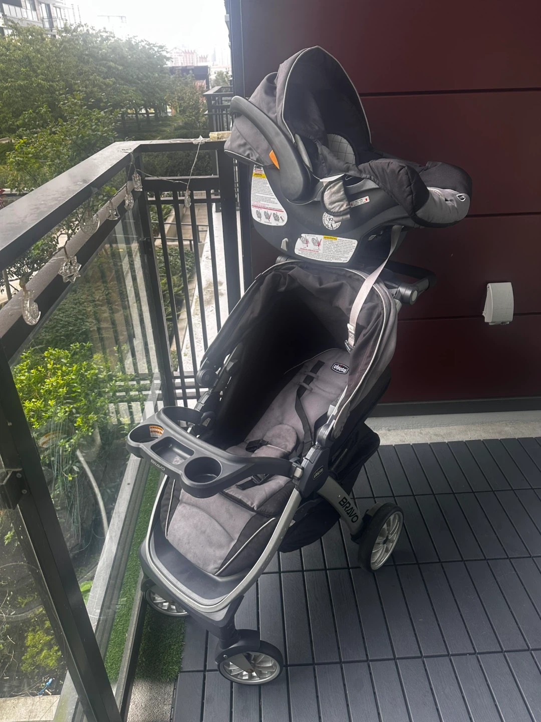 Chicco Bravo Travel System Stroller & Car Seat - photo 3
