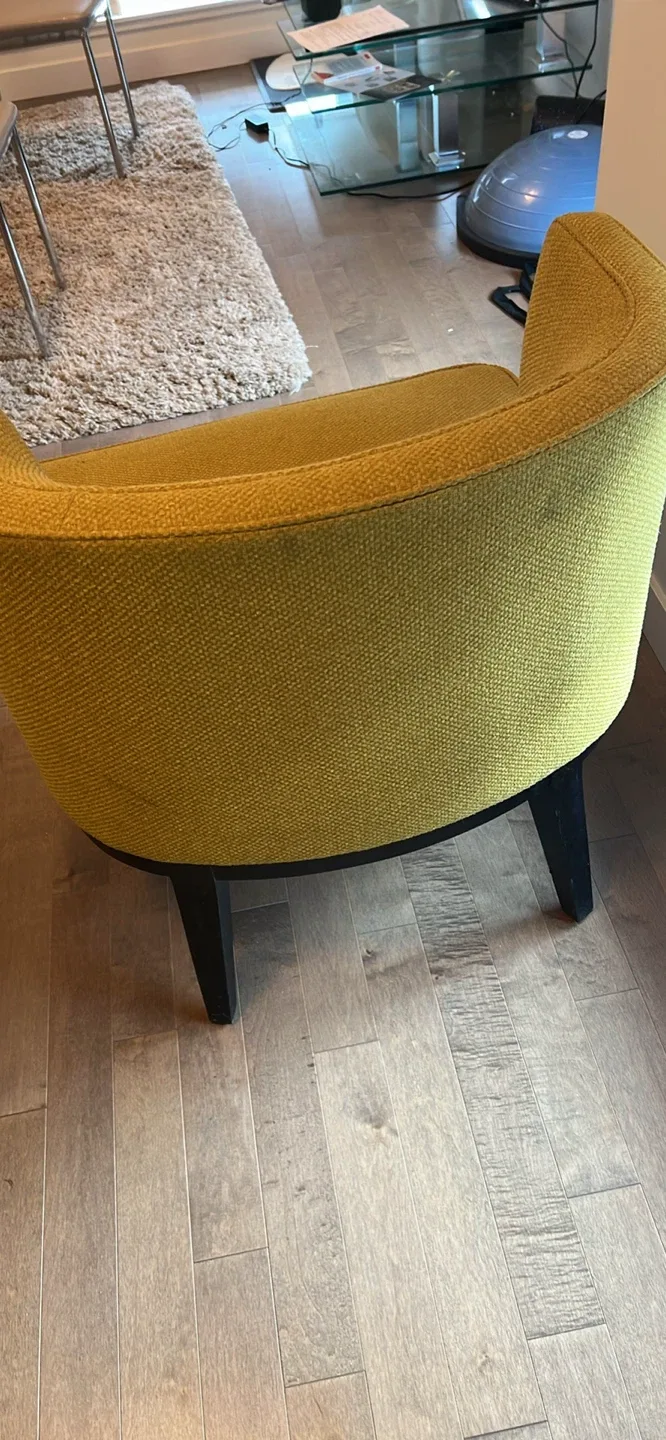 Crate & Barrel - Lime/Yellow Accent Chair image indicator(4)