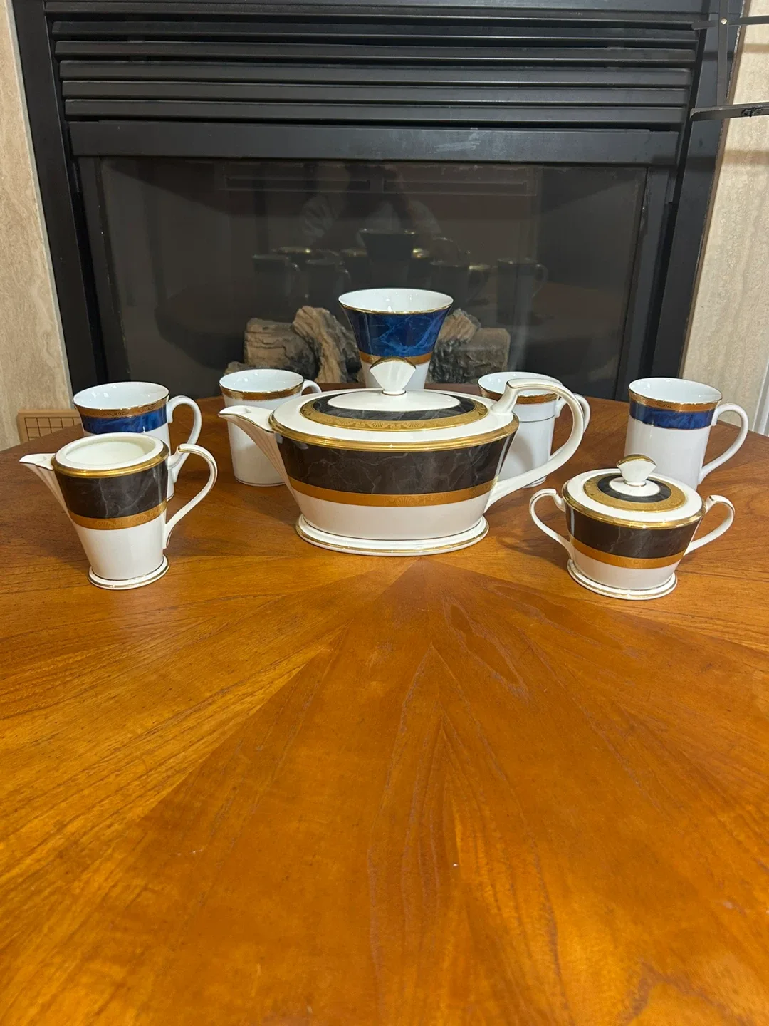 Elegant Teapot with Gold Trim thumbnail