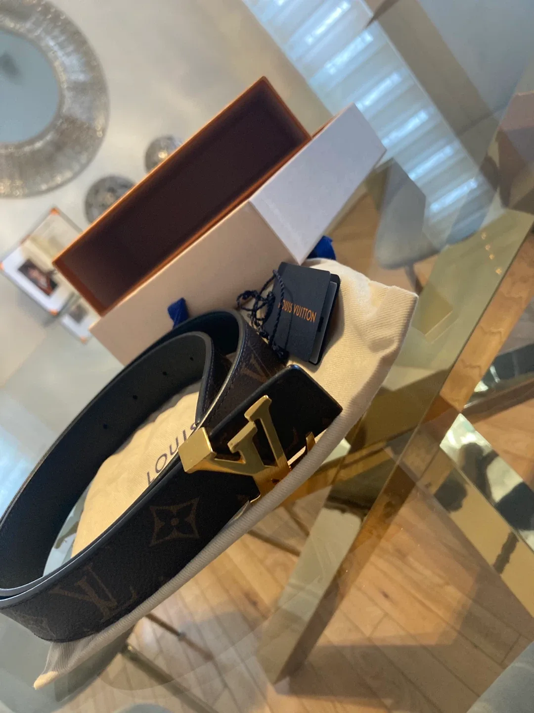 Louis Vuitton Reversible Belt Size 85/34 image indicator(3)