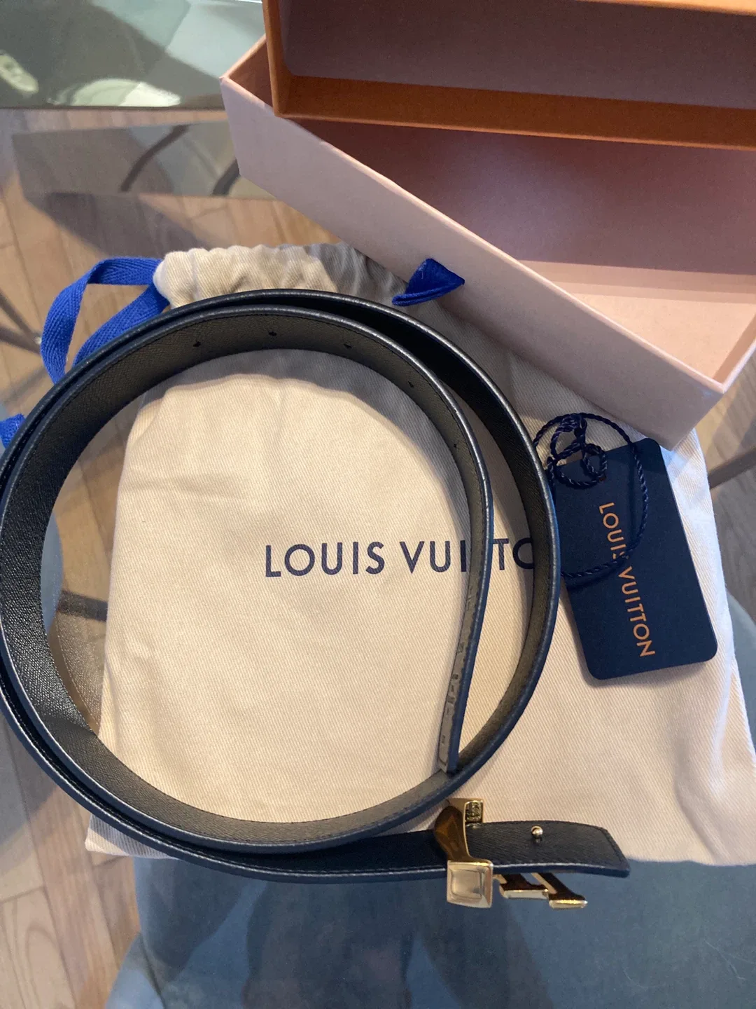 Louis Vuitton Reversible Belt Size 85/34 image indicator(2)