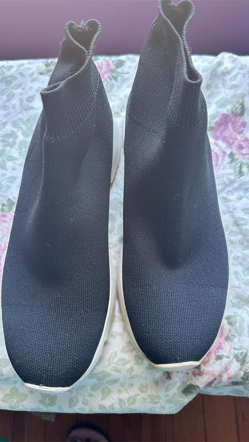 Vince Black Sneakers image indicator(3)