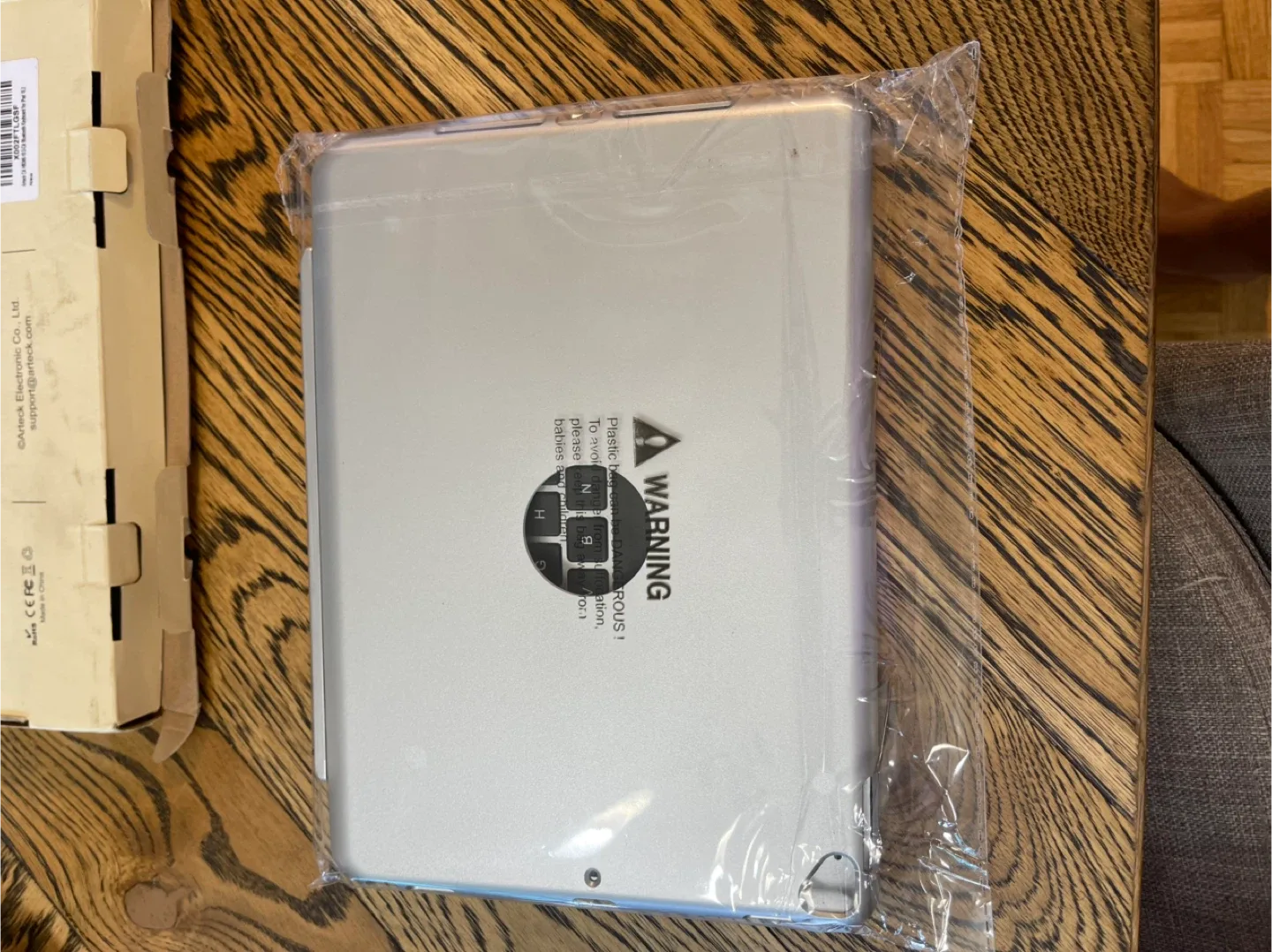 New Artek HB245 Bluetooth Keyboard Case for iPad 10.2-inch image indicator(4)