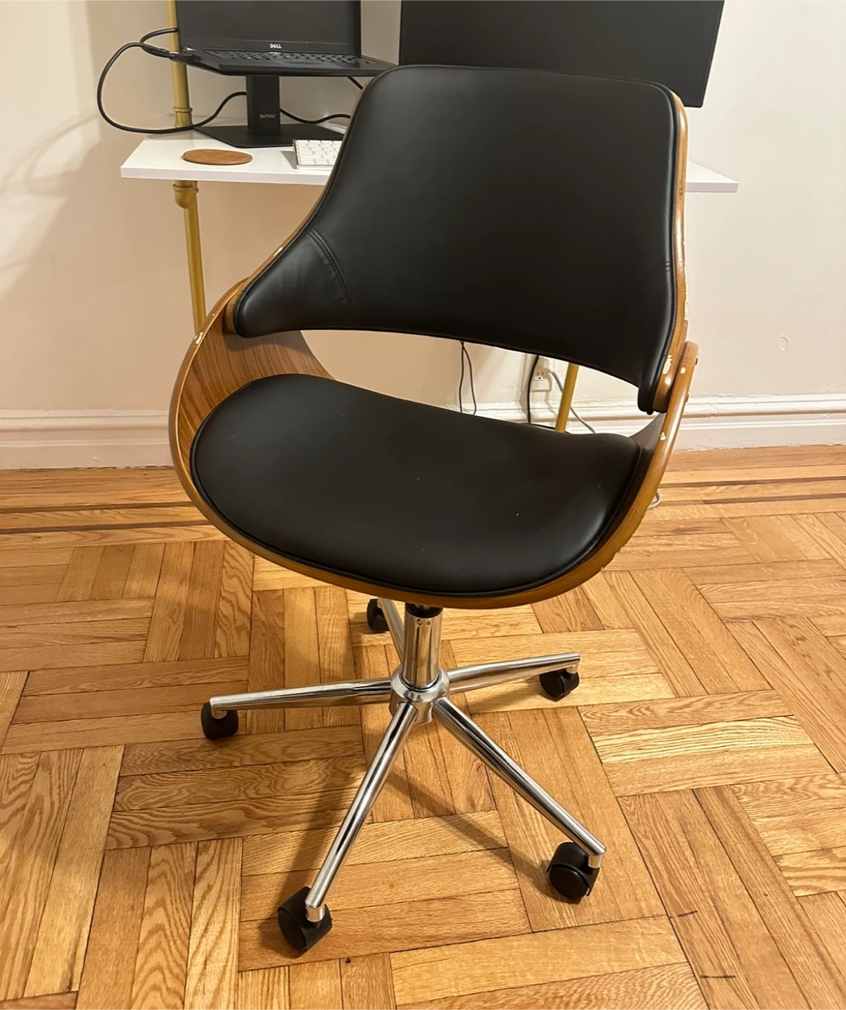 Mid-Century Modern Office Chair