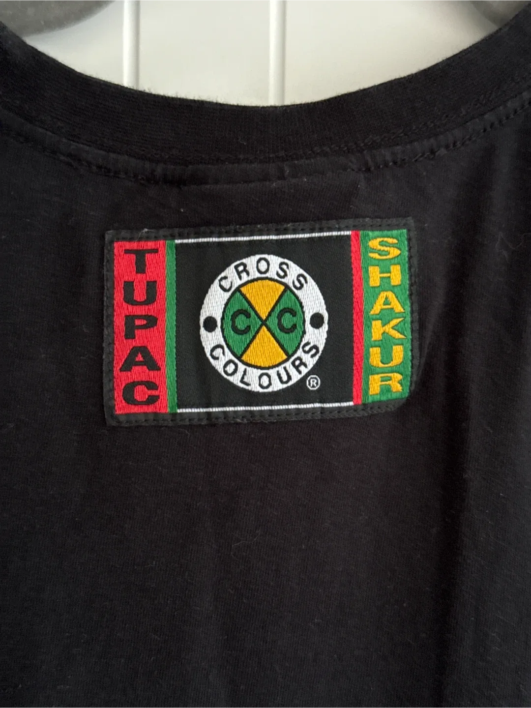 Vintage Tupac Shakur Cross Colours T-shirt - Size M image indicator(7)