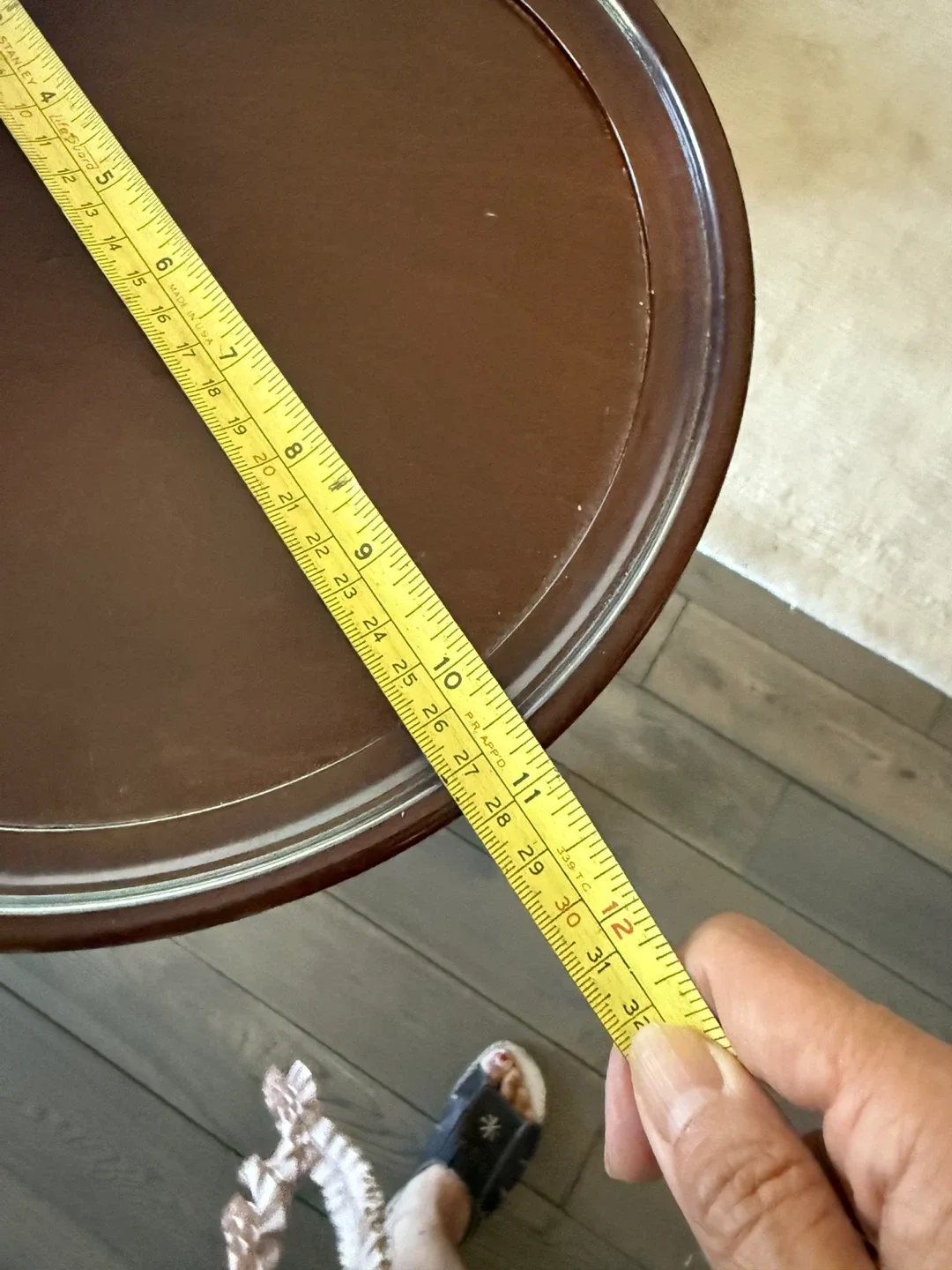 Vintage wooden pedestal / plant stand image indicator(3)