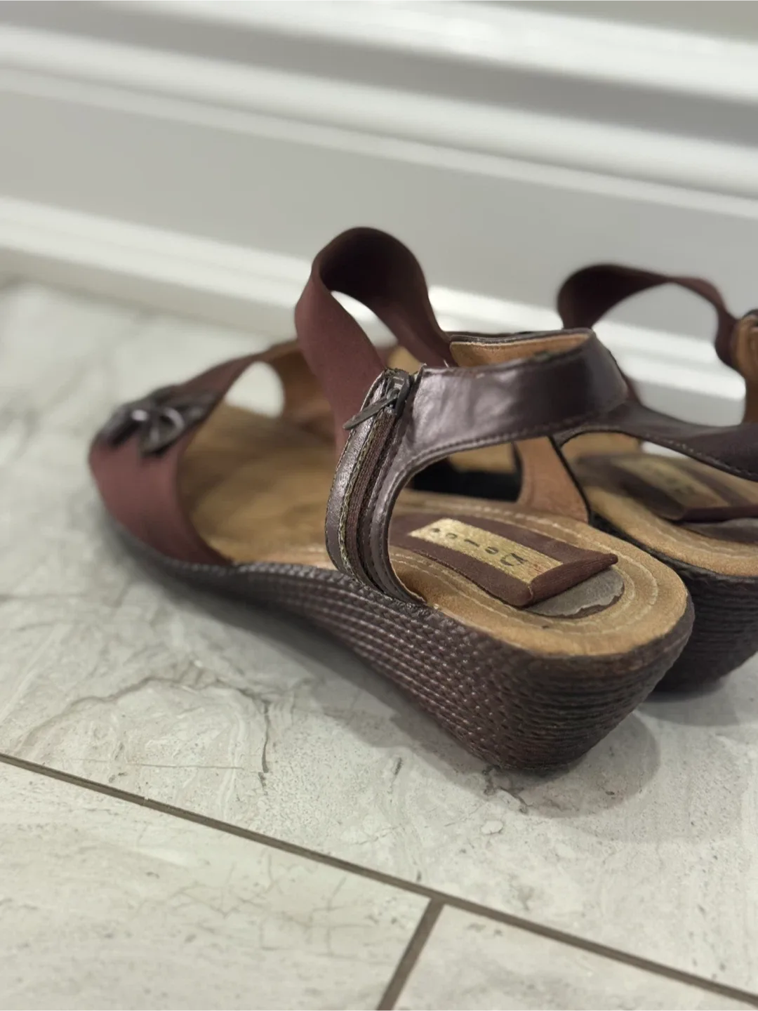 Brown Sandals with Flower Detail thumbnail