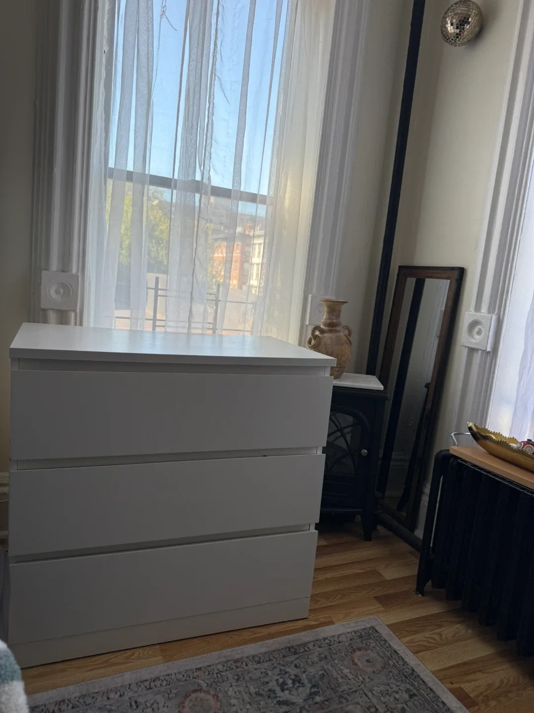 IKEA Malm White 3-Drawer Dresser image indicator(2)