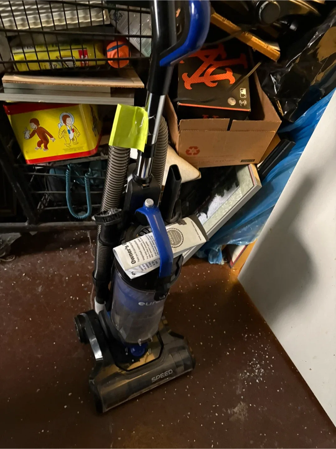 Eureka Power Speed Vacuum image indicator(5)