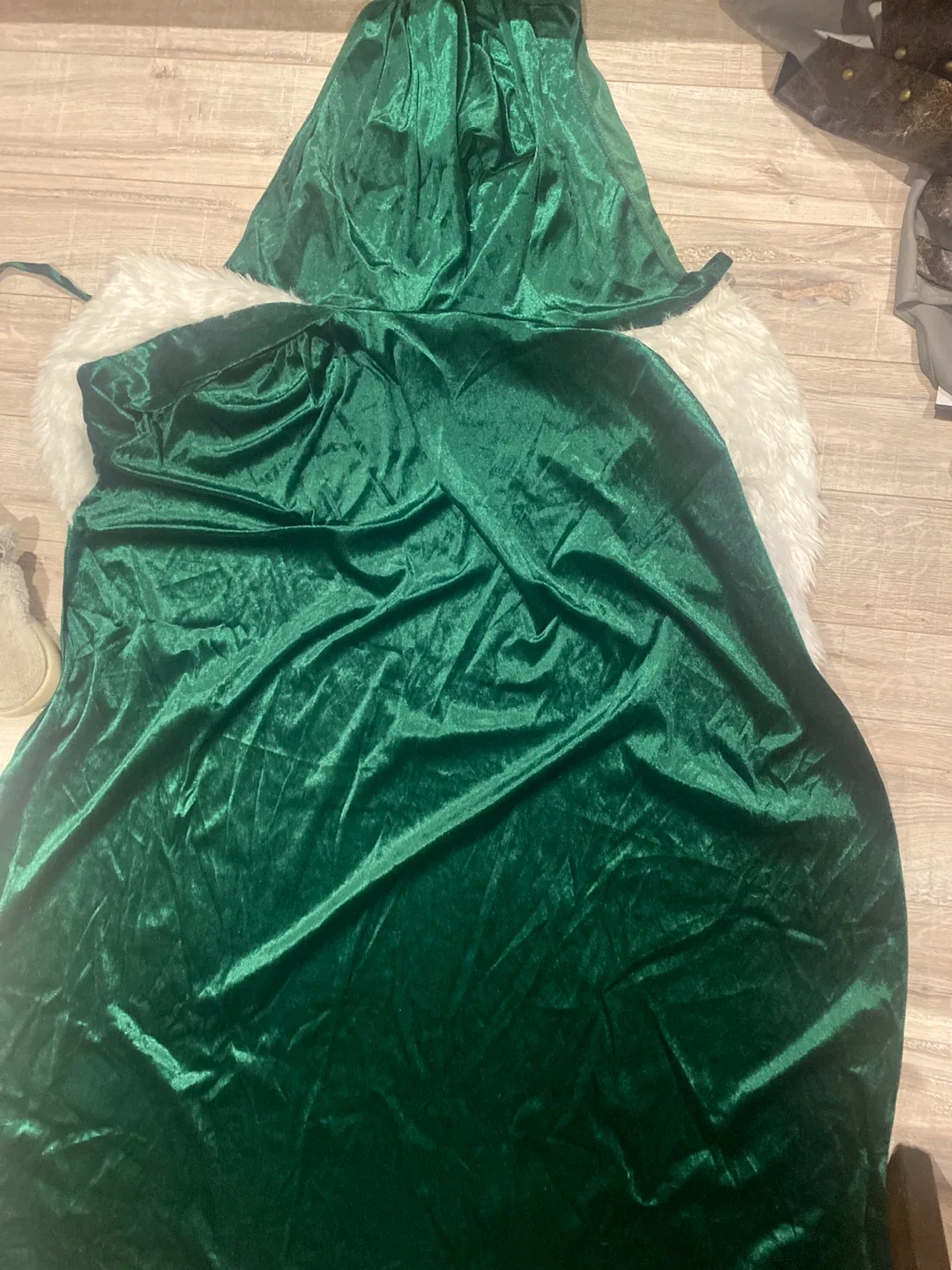 Drizzt Adult Costume - Tunic, Cape, Arm & Shin Guards image indicator(2)