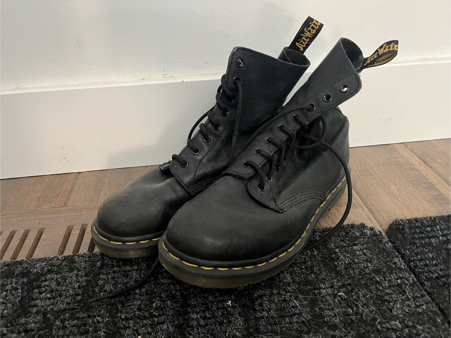 Dr. Martens - photo 2