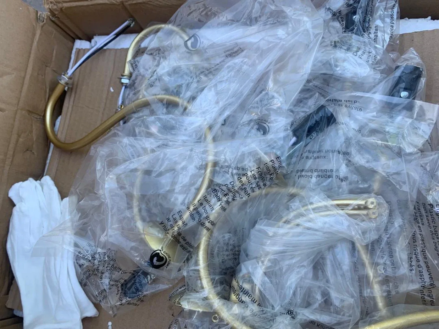 Bestier Gold Crystal Candle Chandelier - 26 x 26 inches image indicator(5)