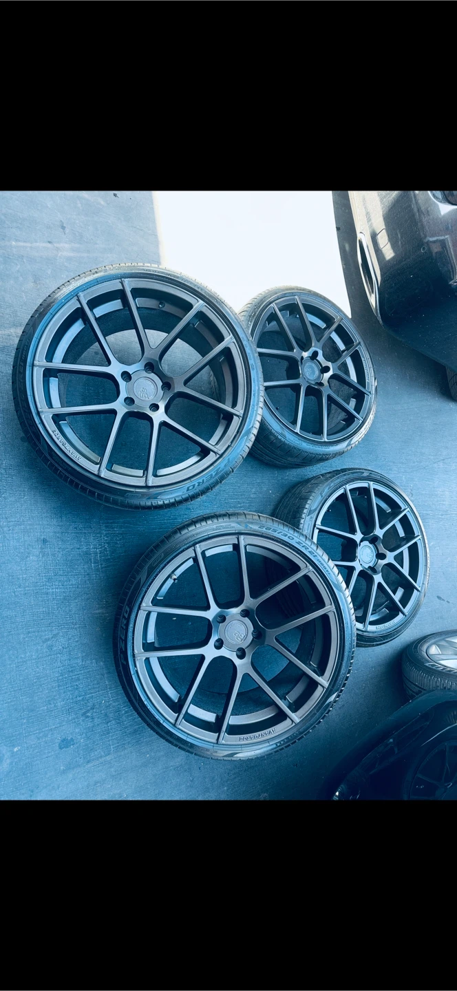 5x120 21 inch rims check pictures for details. - photo 3