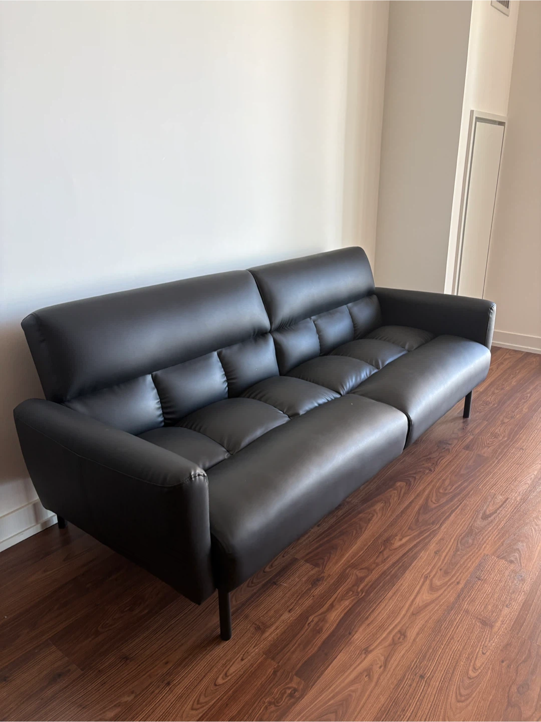 Convertible 82.3" Black Sofa - photo 2