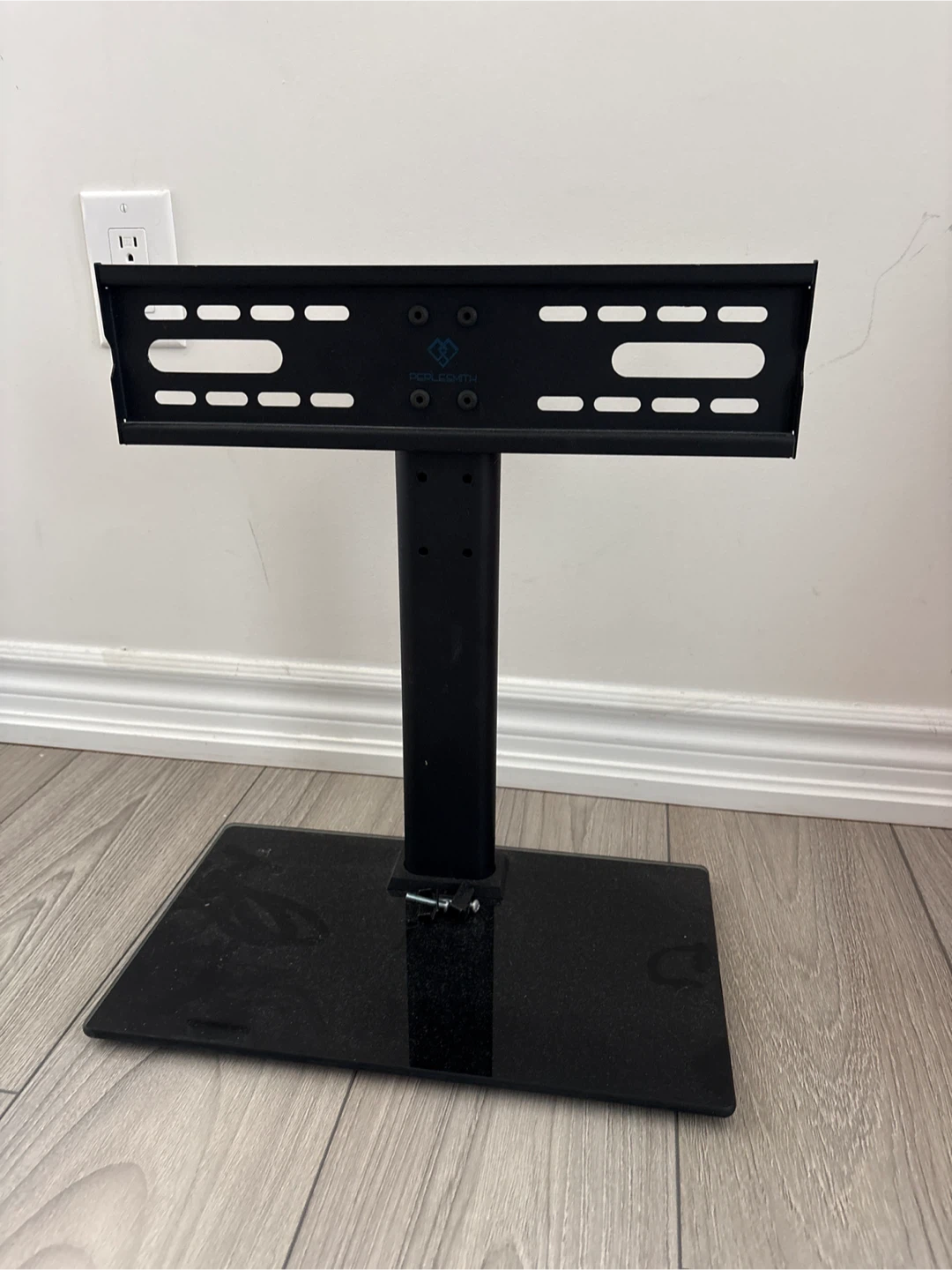 Universal tv stand for 35$ - photo 2
