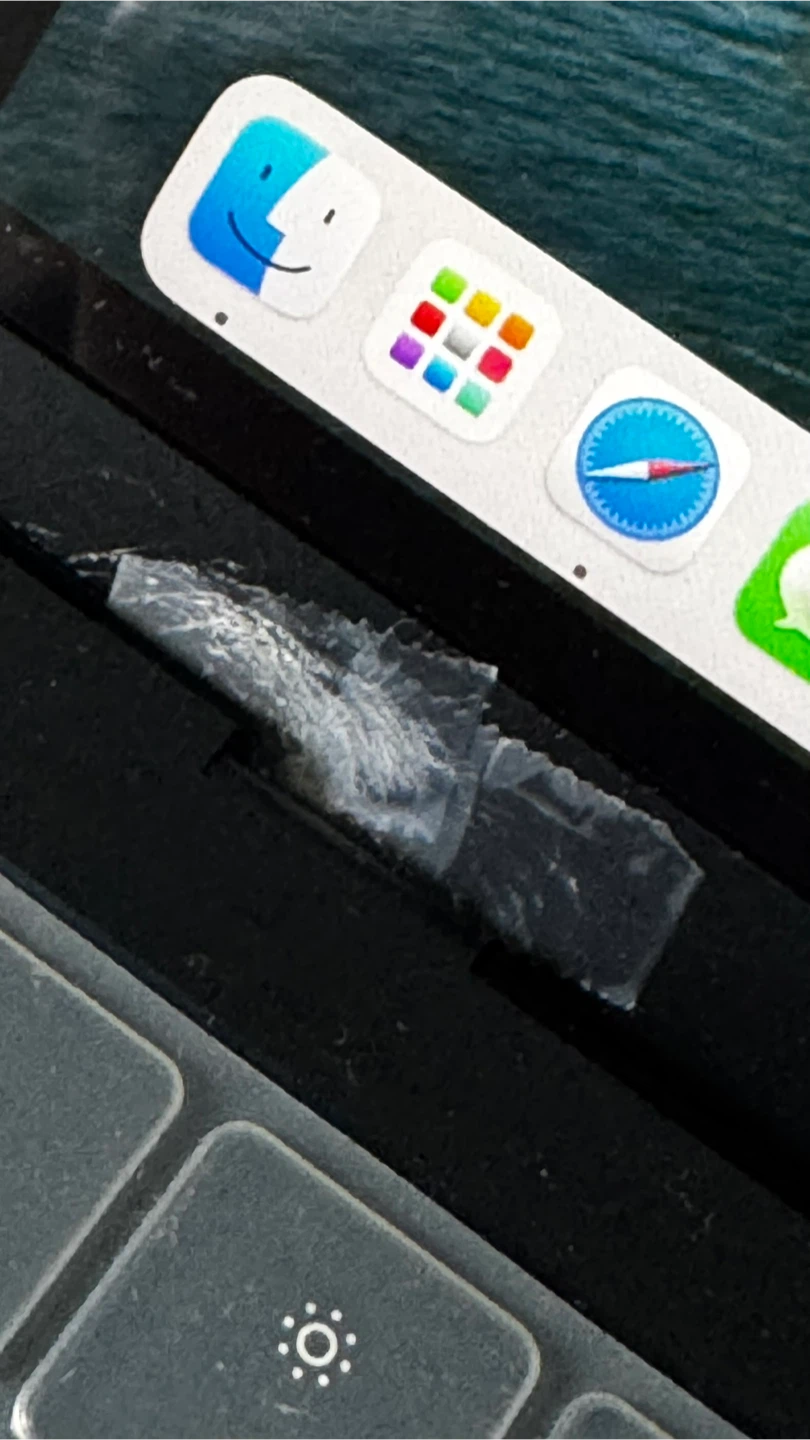 MacBook Air M2, 8GB Memory - photo 5