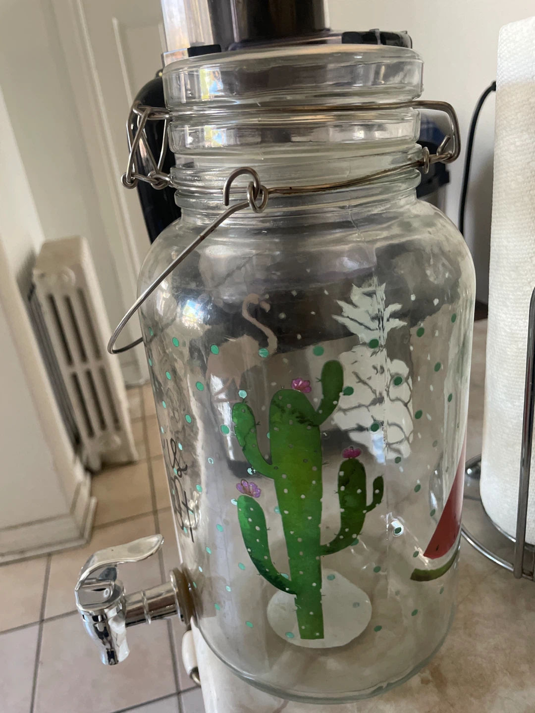 Glass Beverage Dispenser with Spigot