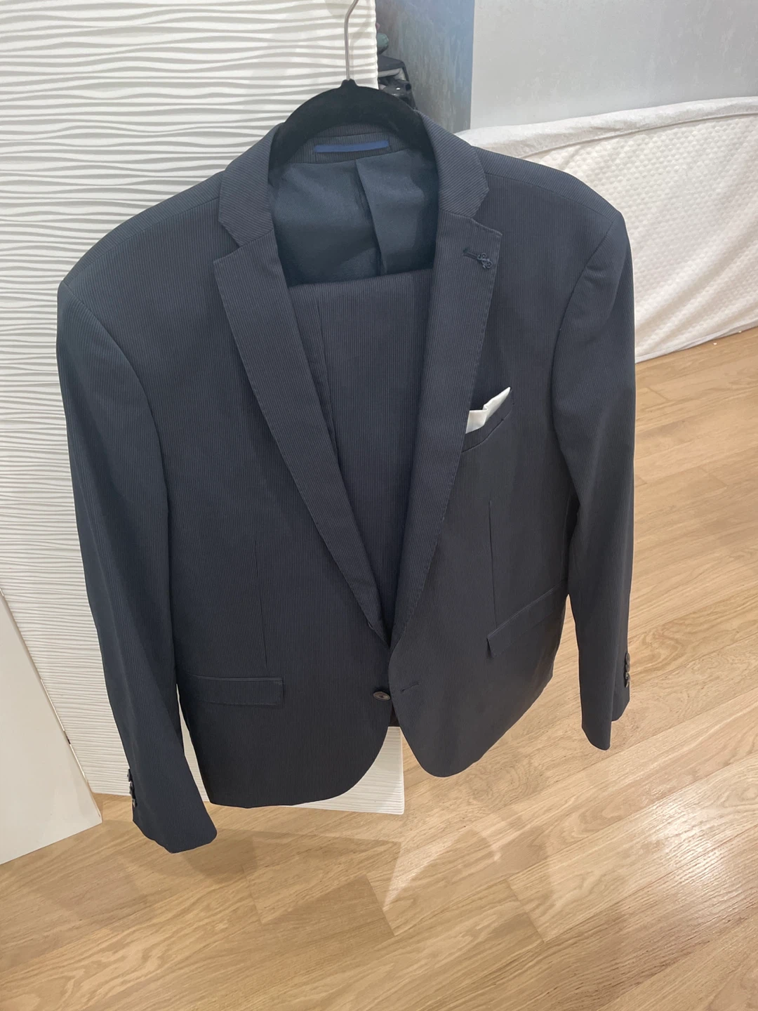 Zara Man Suit - Size EUR 50 / USA 40