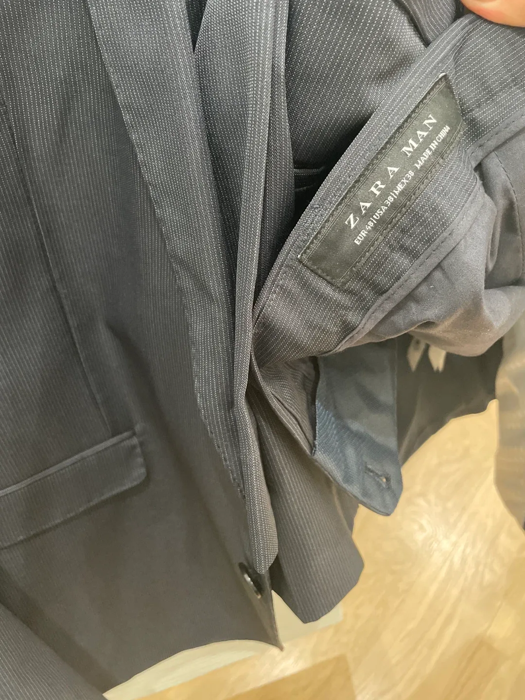 Zara Man Suit - Size EUR 50 / USA 40 image indicator(3)