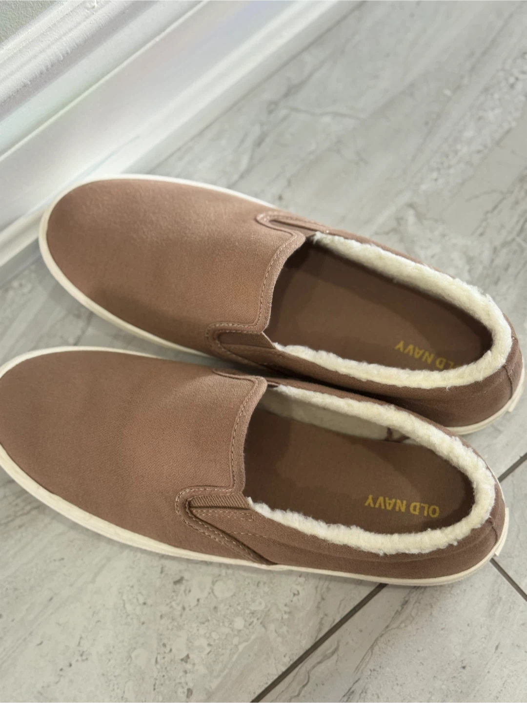 Old Navy Slip-on Shoes, Size 8, Brown