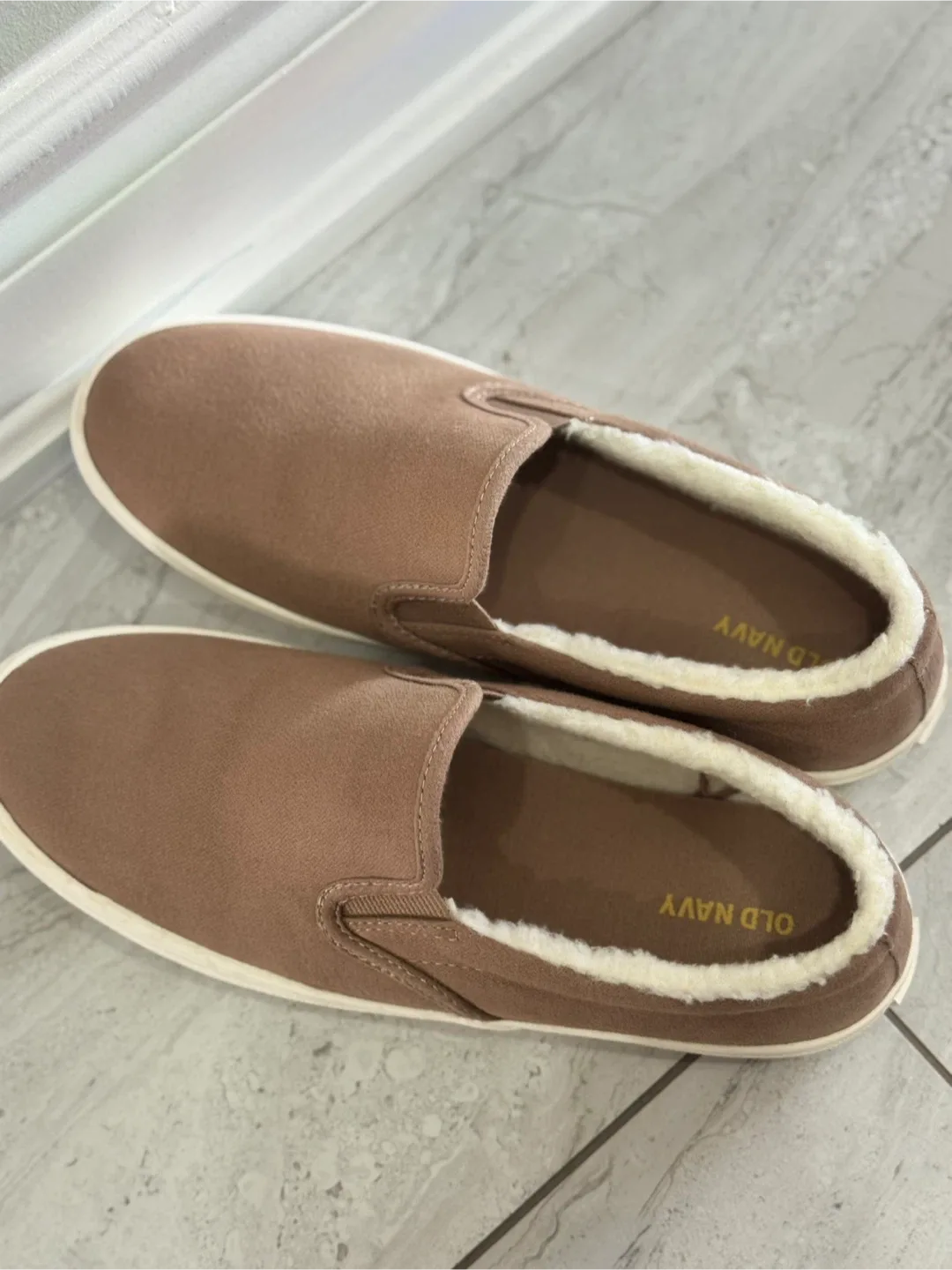 Old Navy Slip-on Shoes, Size 8, Brown thumbnail