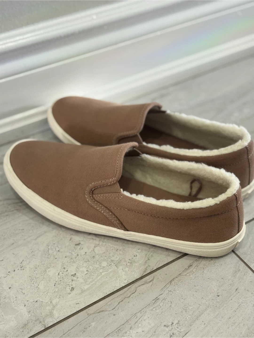 Old Navy Slip-on Shoes, Size 8, Brown - photo 2