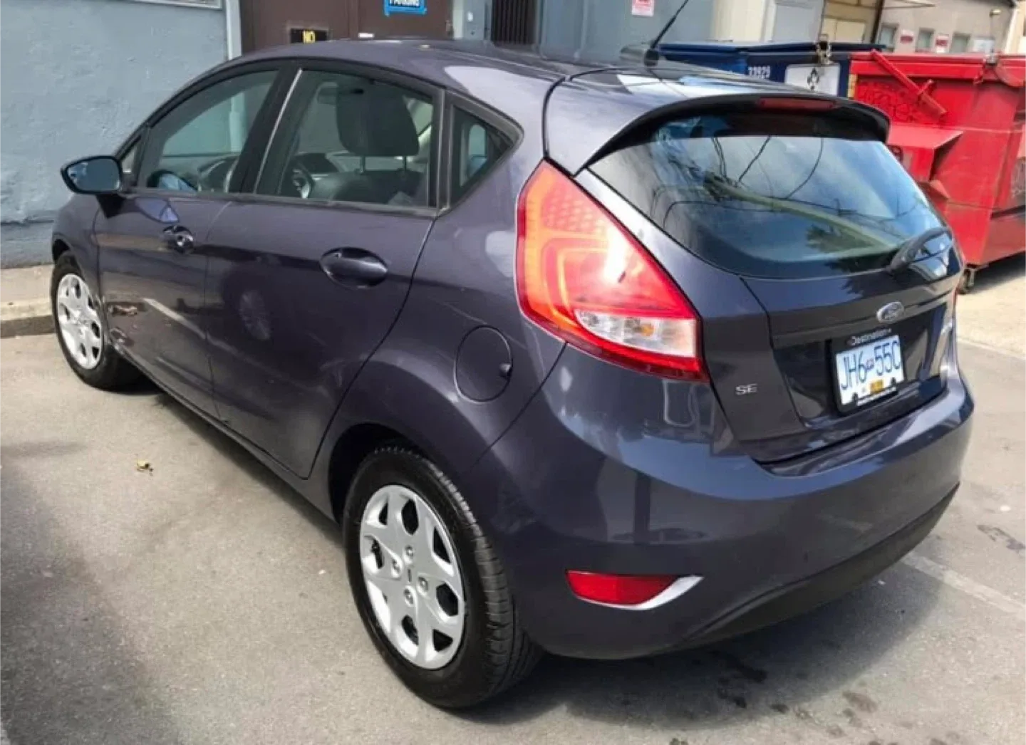 Ford Fiesta SE Hatchback - Great Condition! image indicator(4)