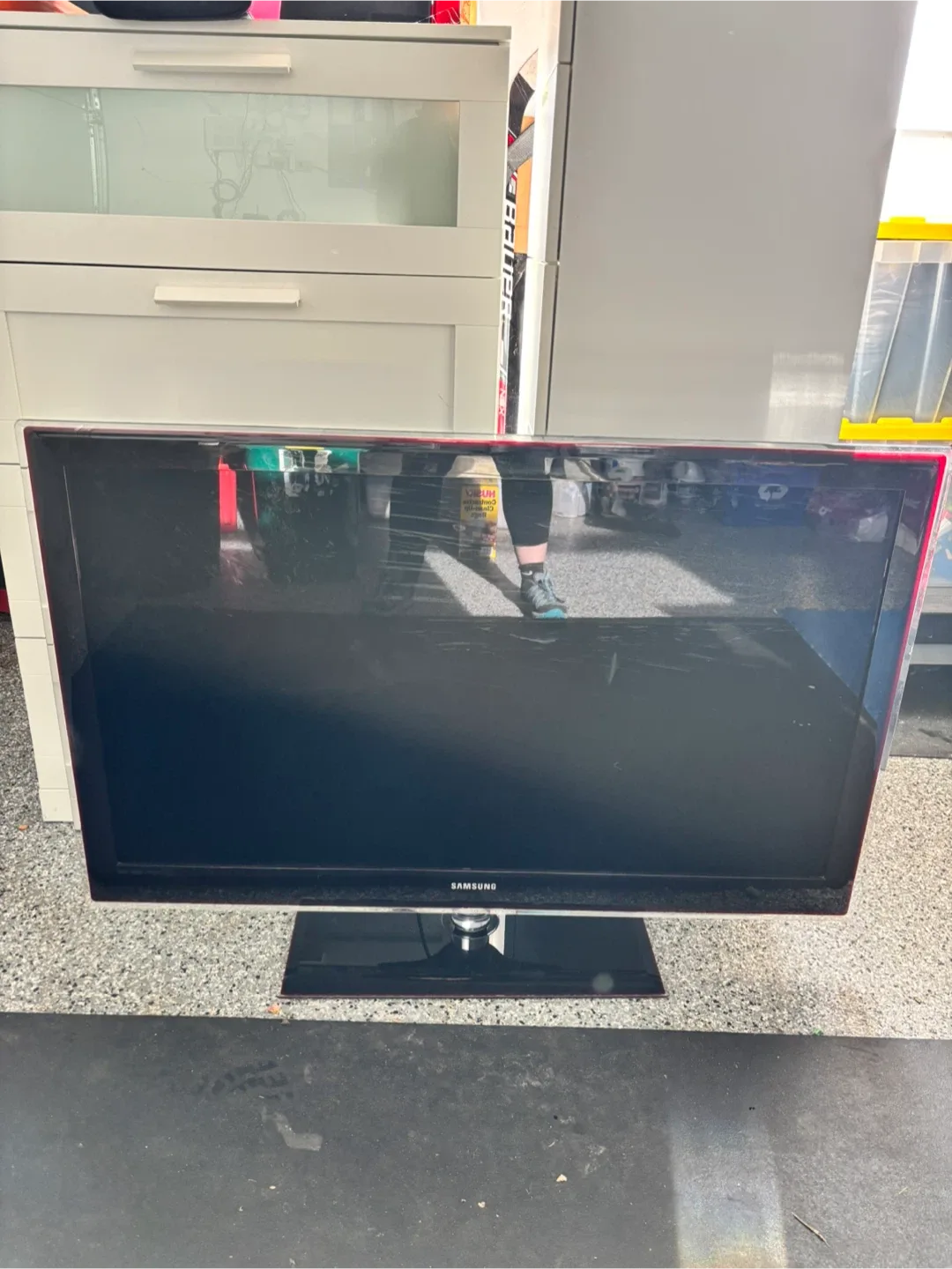 Samsung UN46B7000WF 46" LCD TV