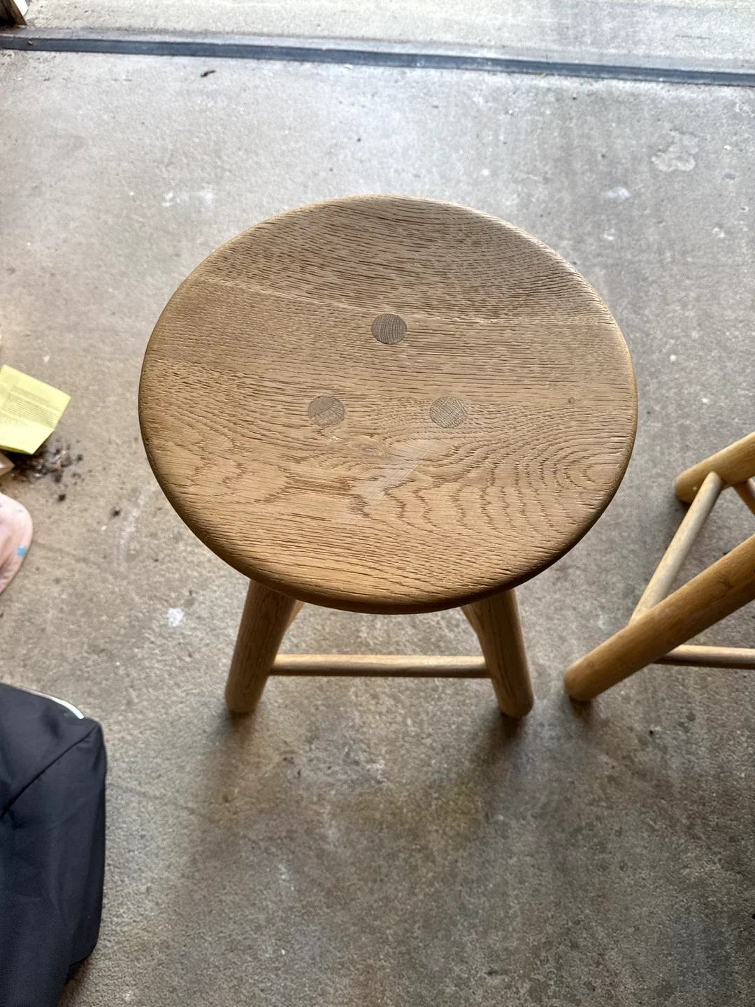 Wooden Stool image indicator(2)