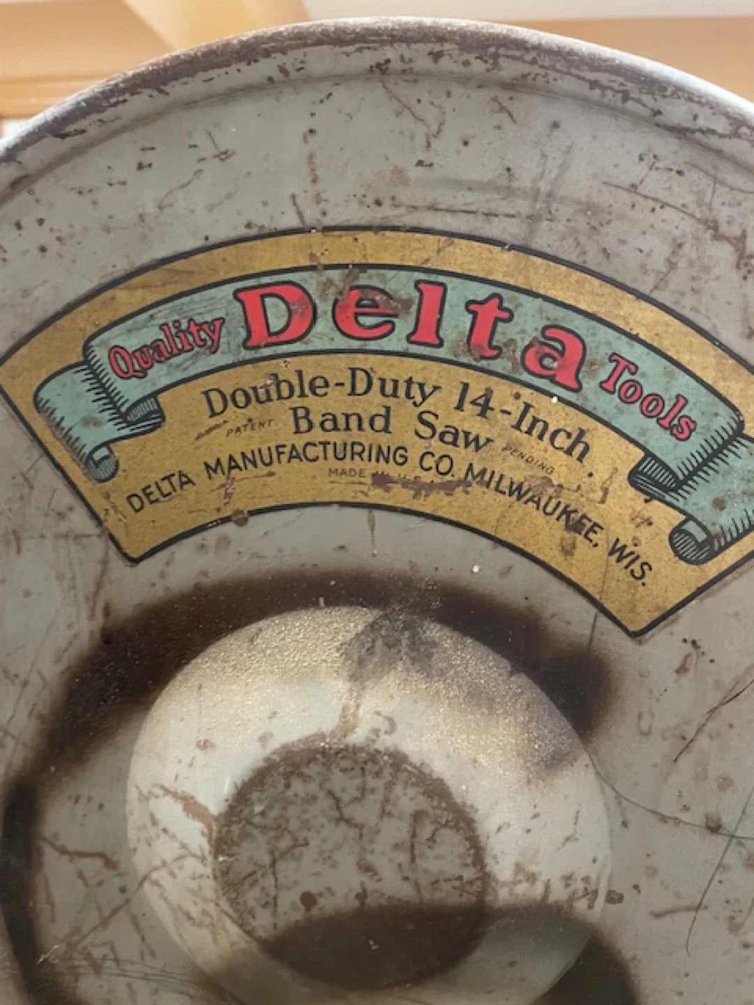 Delta Double-Duty 14-Inch Band Saw image indicator(2)