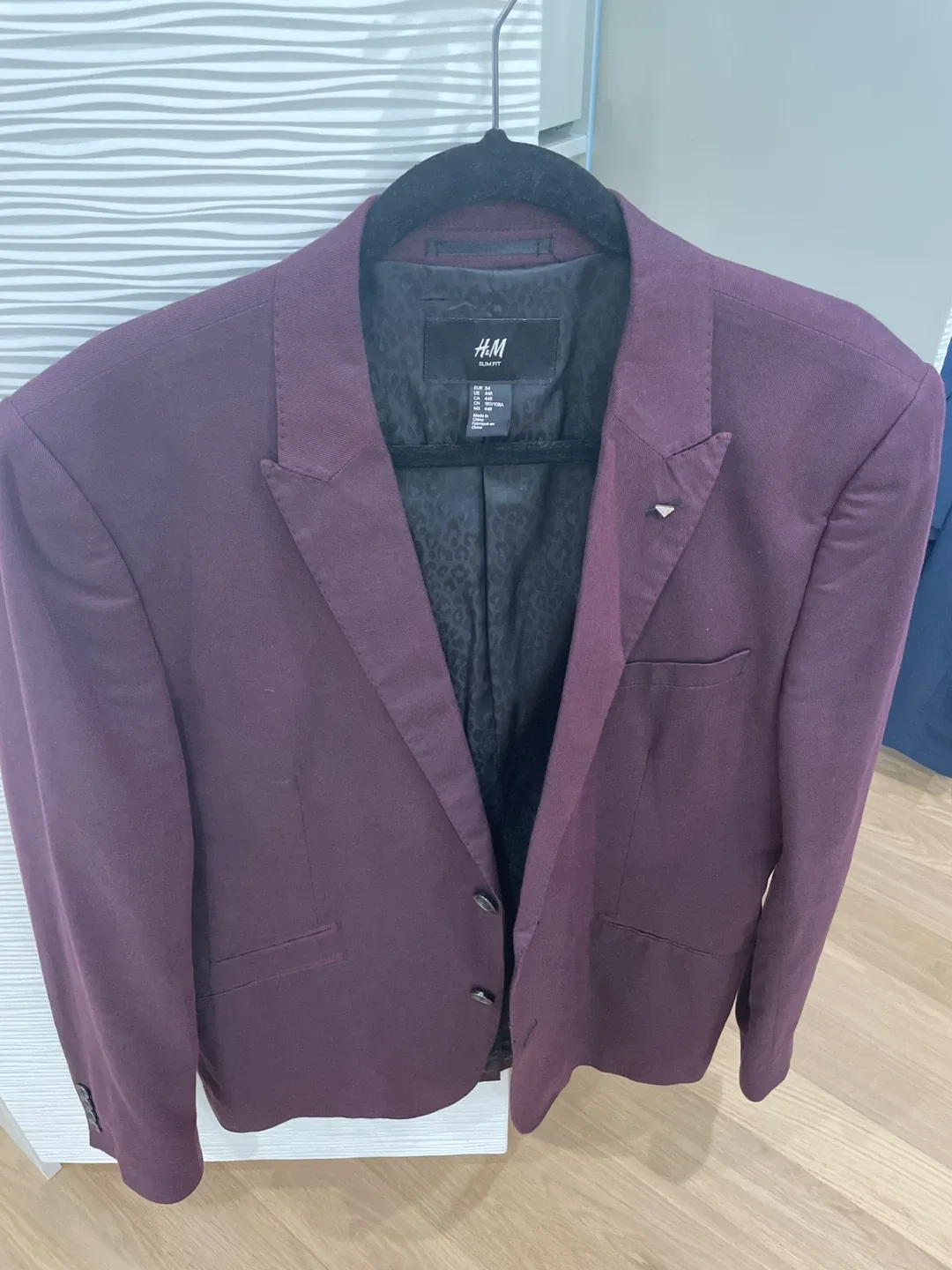 H&M Slim Fit Blazer - Size EUR 54 thumbnail