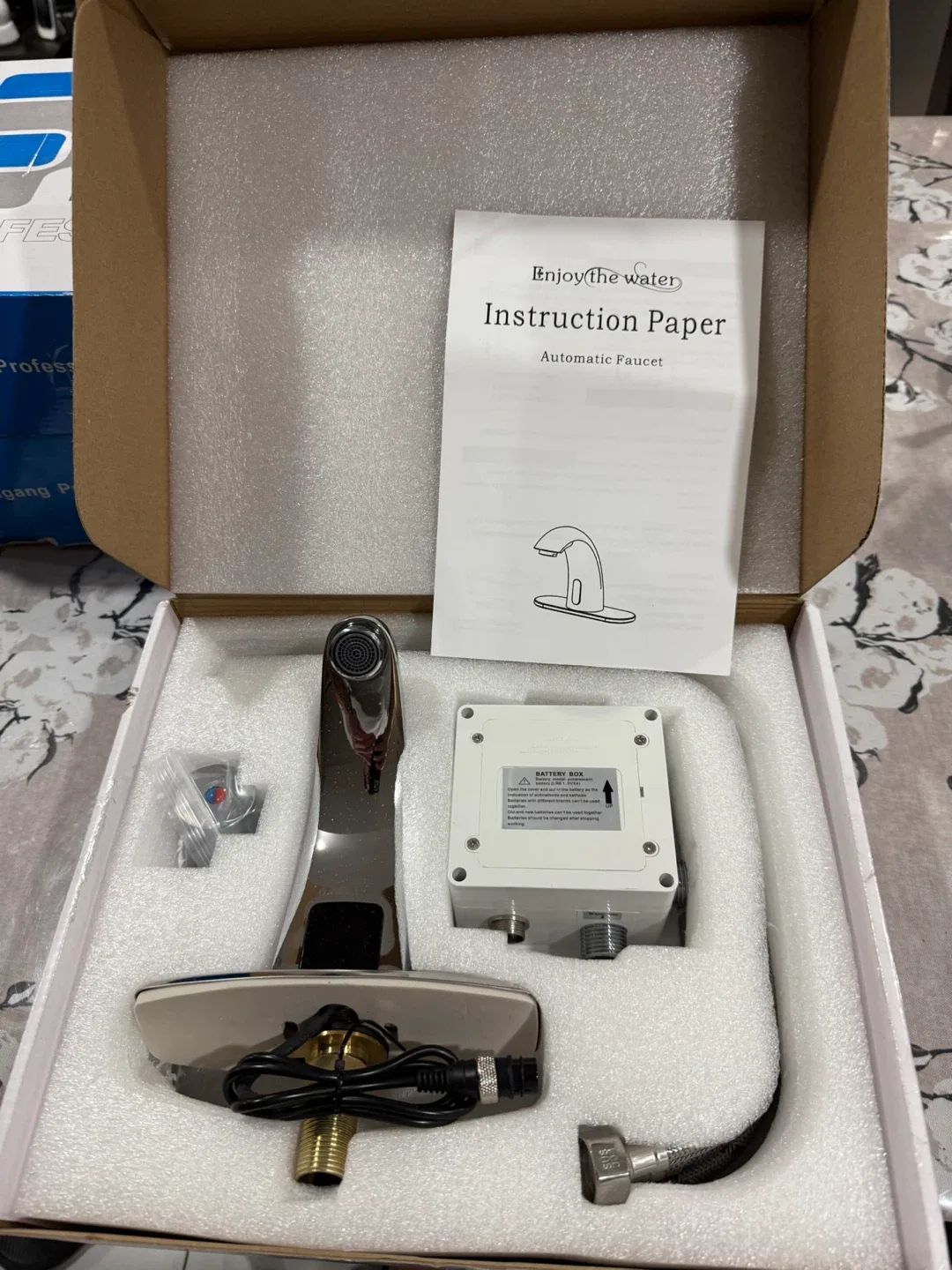 Touchless Bathroom Sink Faucet image indicator(8)