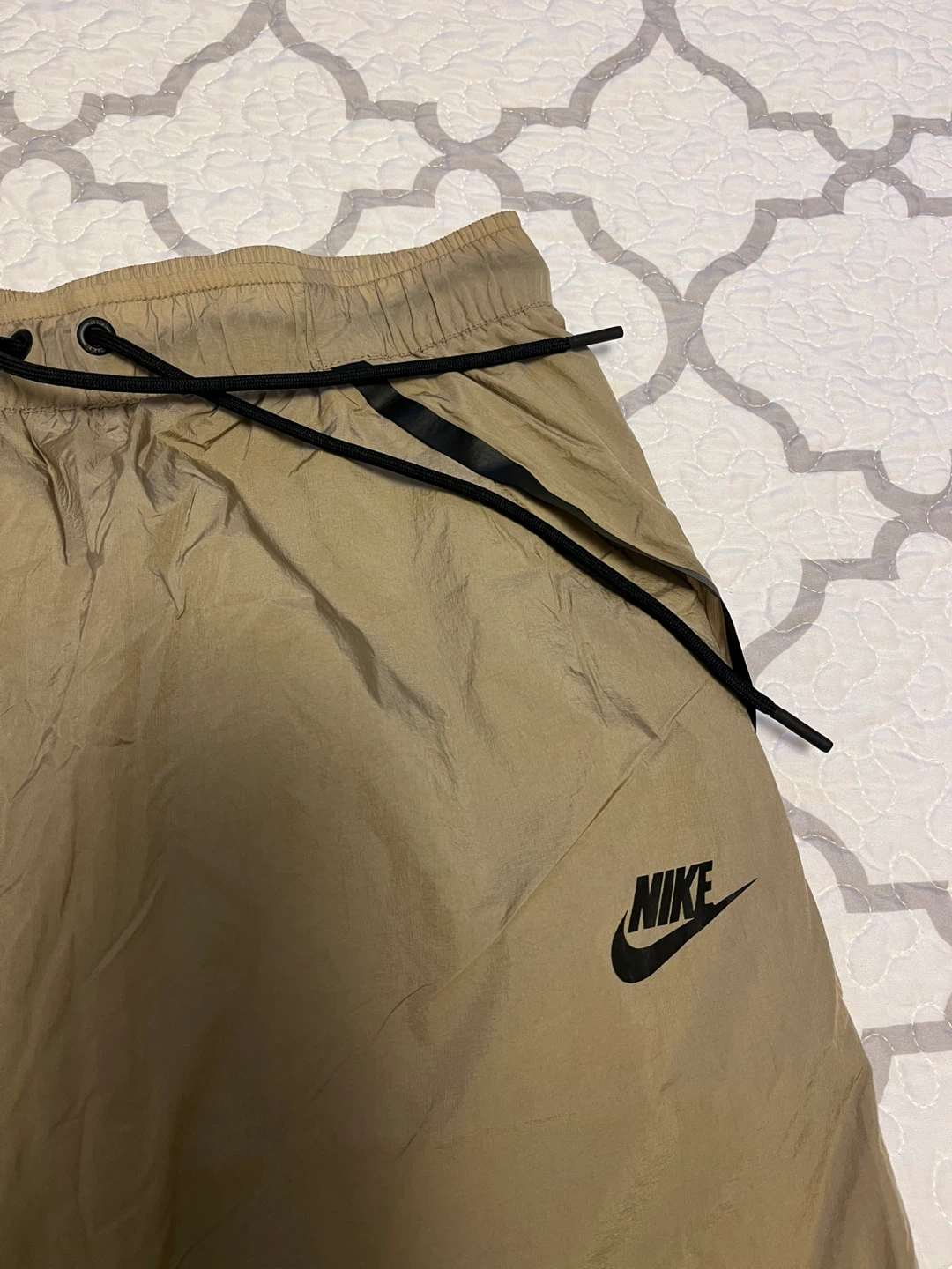 Nike Women's Woven Skirt - Size S - New with Tags! - photo 2