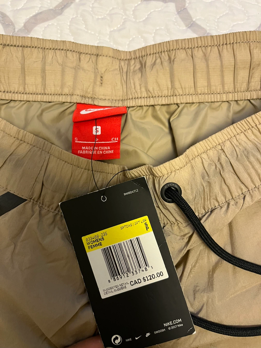 Nike Women's Woven Skirt - Size S - New with Tags! - photo 4