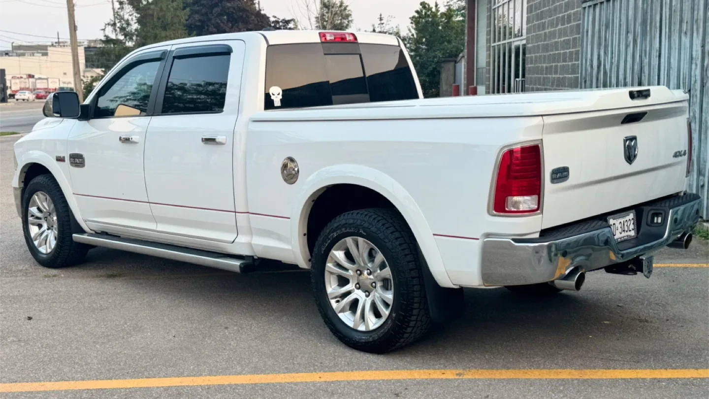 2013 Dodge Ram 1500 Long Horn image indicator(3)