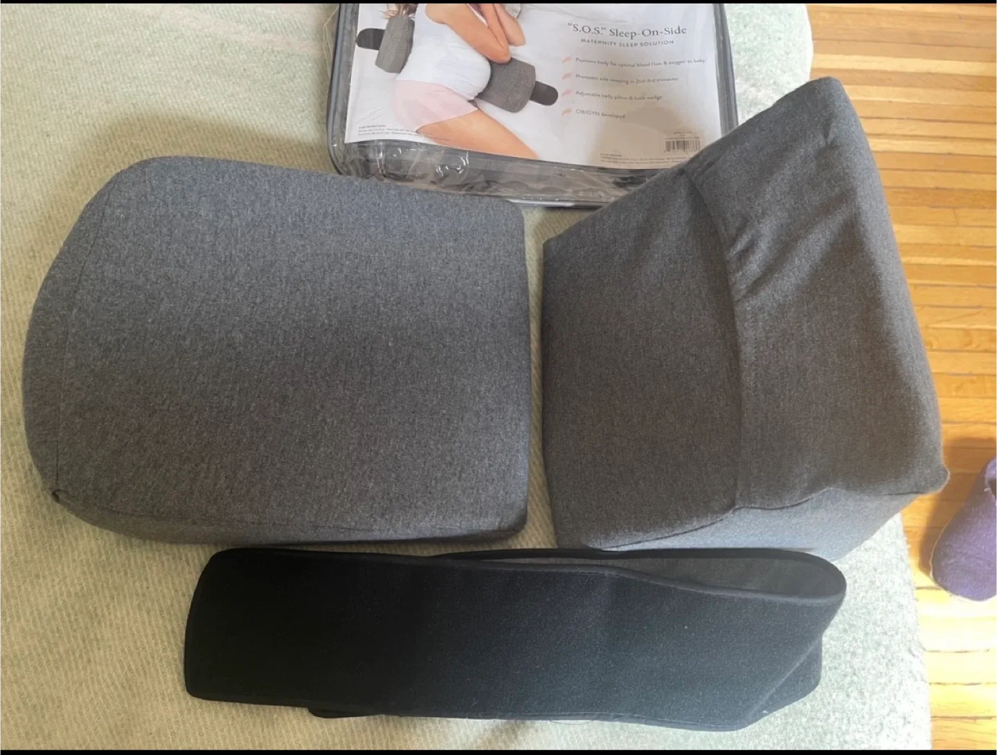 Belly Bandit S.O.S. Sleep-On-Side Maternity Pillow image indicator(2)