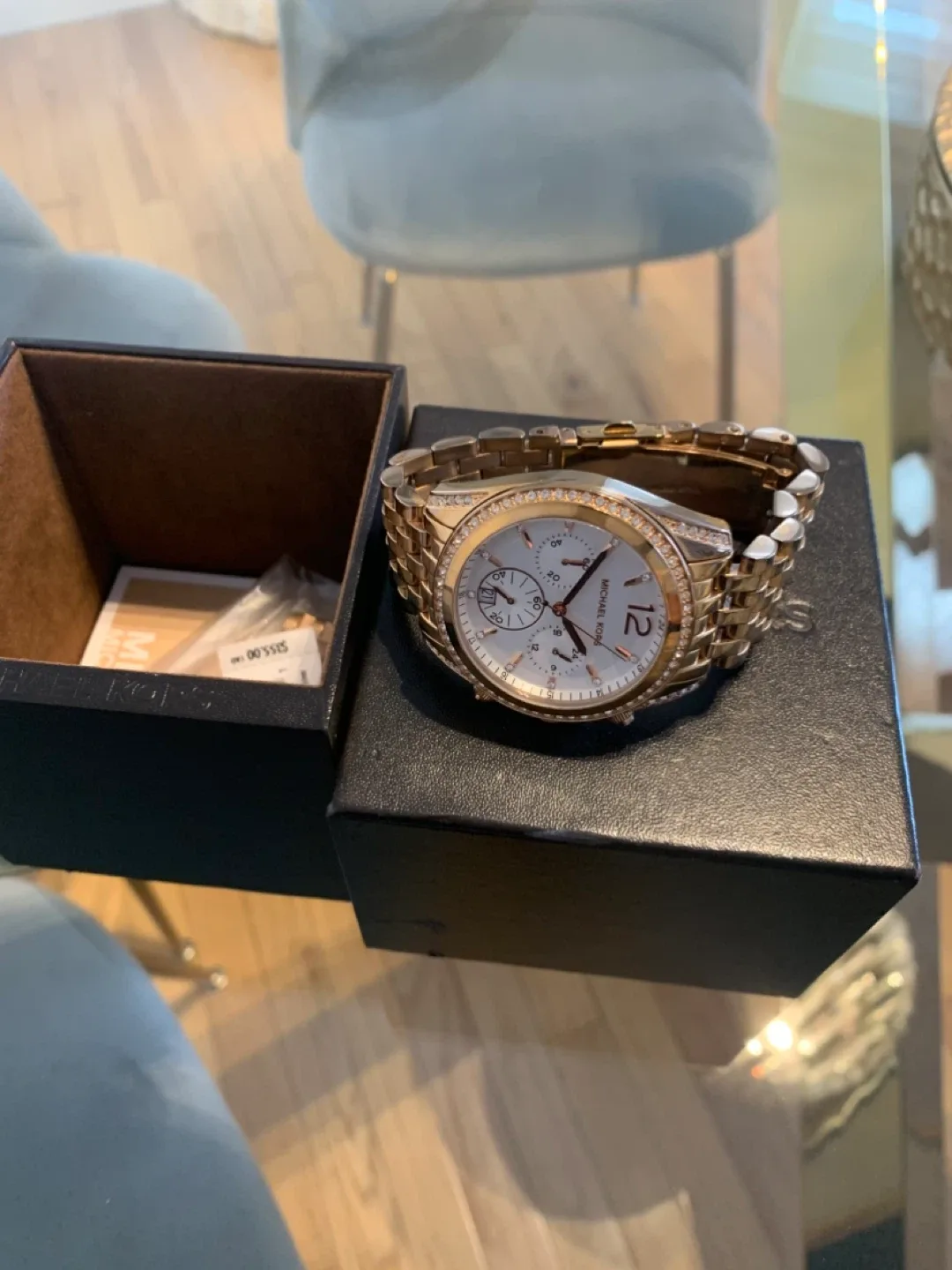 Michael Kors Ladies Watch with Box image indicator(2)