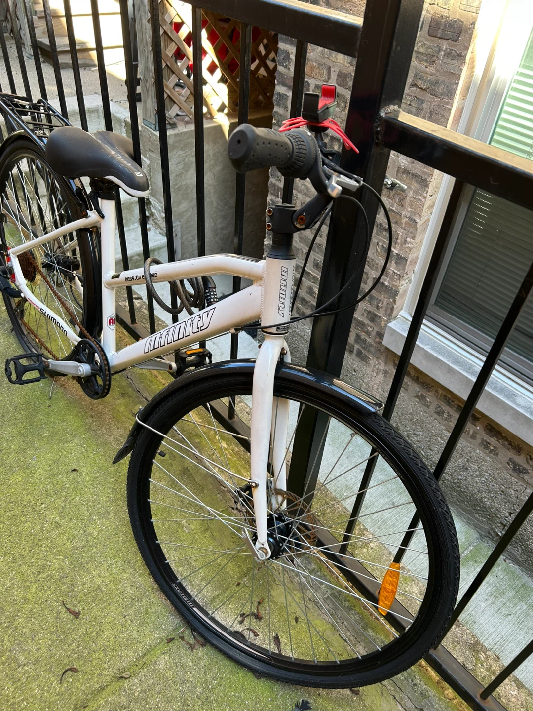 Infinity Boss Three Hybrid Bike - photo 2