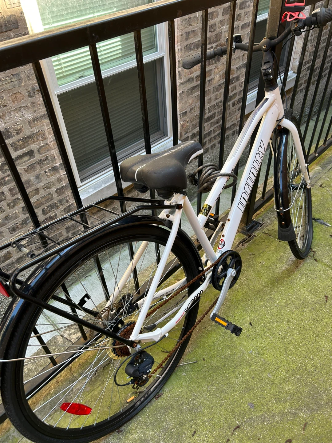 Infinity Boss Three Hybrid Bike - photo 3